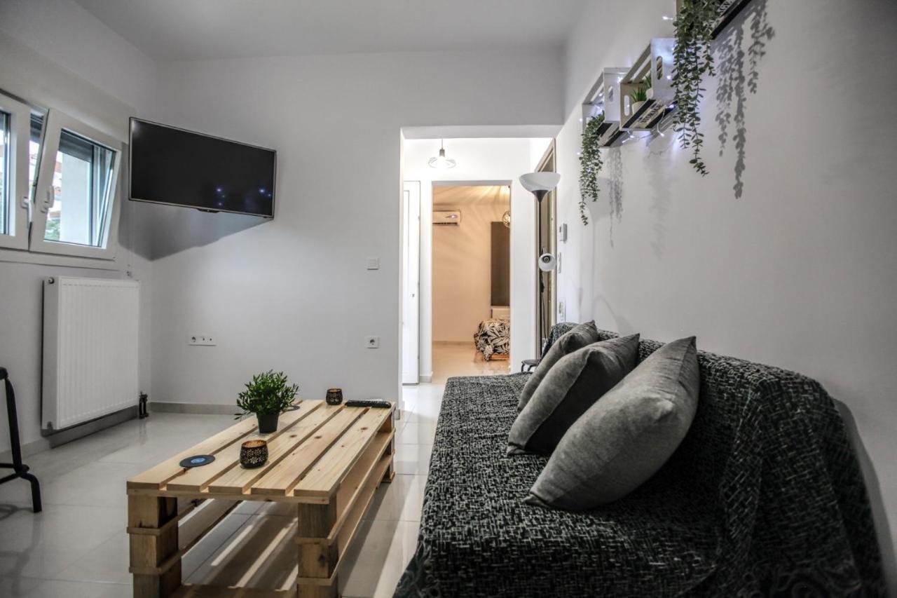 Terra di Meteora Suites #3 Kalambaka Bagian luar foto